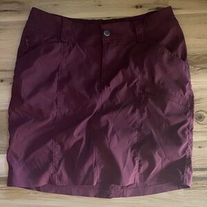 Duluth Trading Burgundy Skort with Pockets